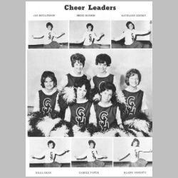 035-63Cougar-Cheerleaders.jpg